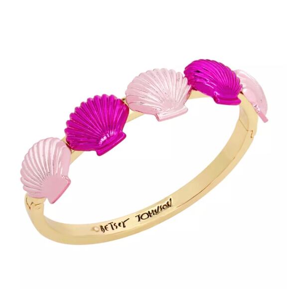 NEW | Betsey Johnson | Pink Seashell Hinged Bangle Bracelet - Picture 1 of 5